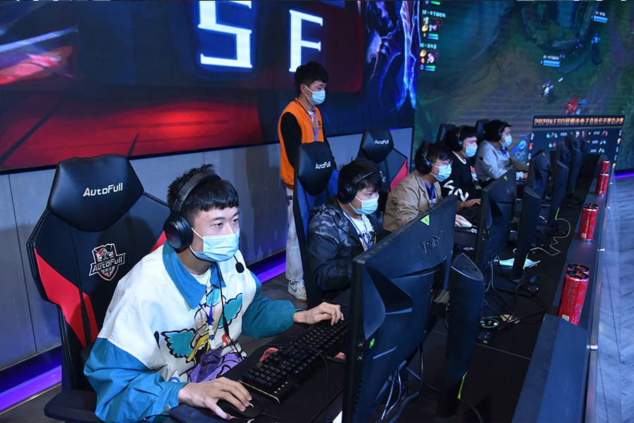 而萨拉赫作 而萨拉赫作