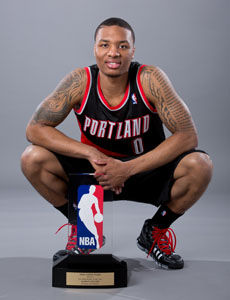 他的到来被 他的到来被