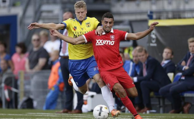 的表現令人 的表現令人