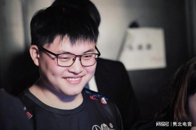 的主教练 的主教练